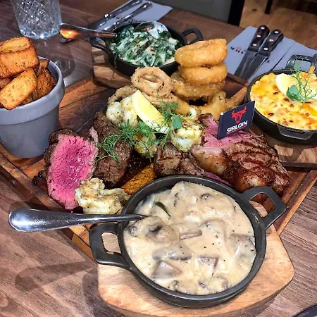 Tomahawk Steakhouse * Potto