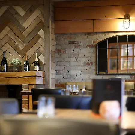 Couette-café Fuego Steakhouse And Tapas -tomahawk Potto