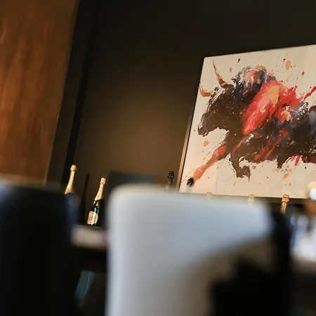 Couette-café Fuego Steakhouse And Tapas -tomahawk Potto