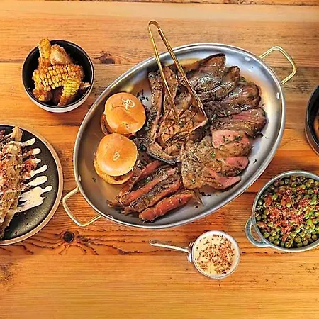 Frühstückspension Fuego Steakhouse And Tapas -tomahawk *